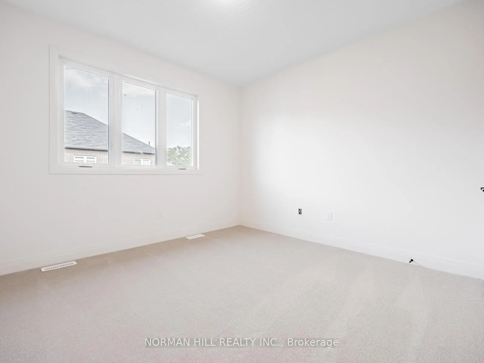 Photo 28 of 7 Lilestone Drive, Brampton, Credit Valley — HOMEH