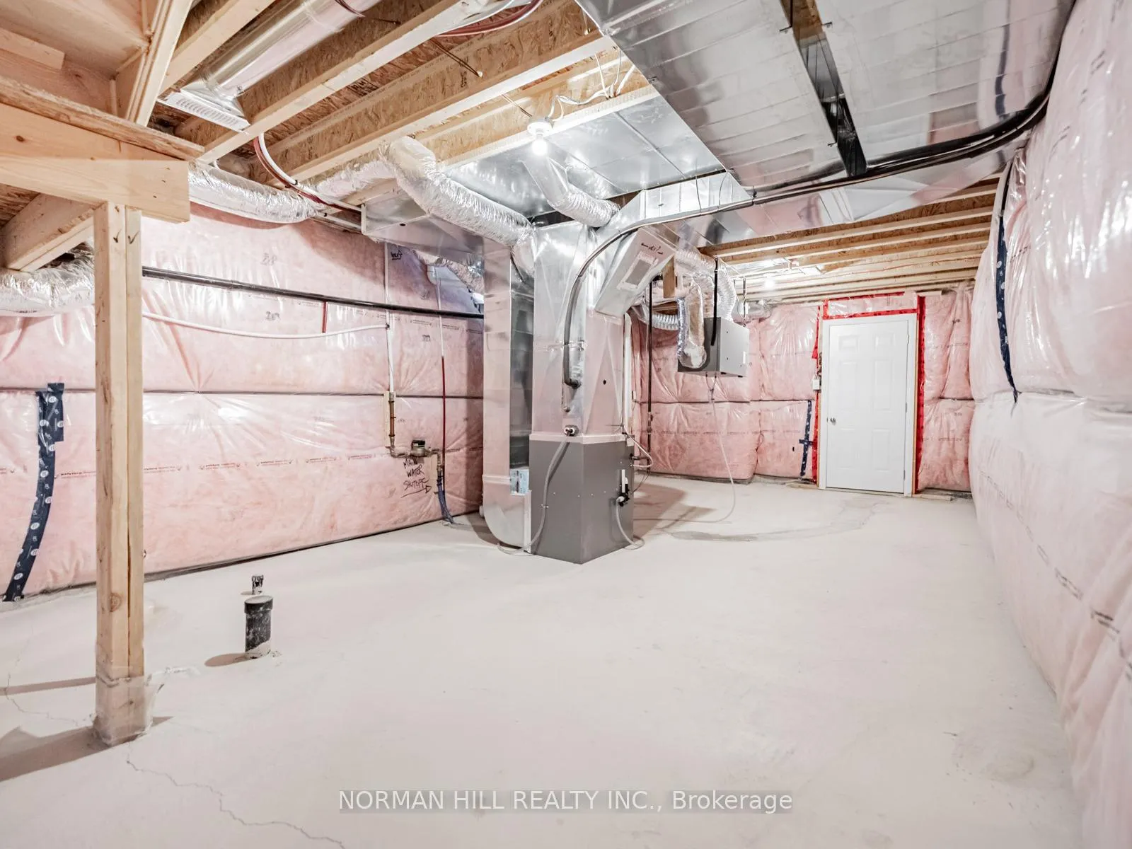 Photo 30 of 7 Lilestone Drive, Brampton, Credit Valley — HOMEH