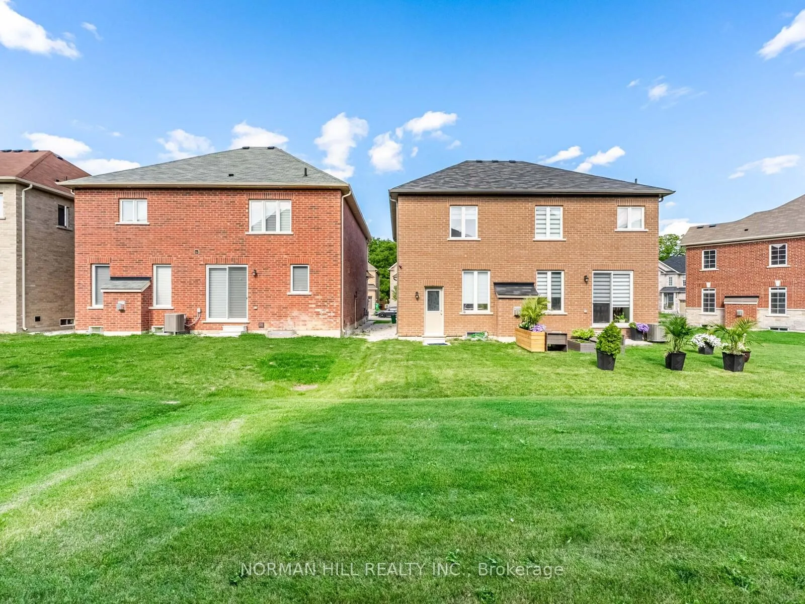 Photo 32 of 7 Lilestone Drive, Brampton, Credit Valley — HOMEH