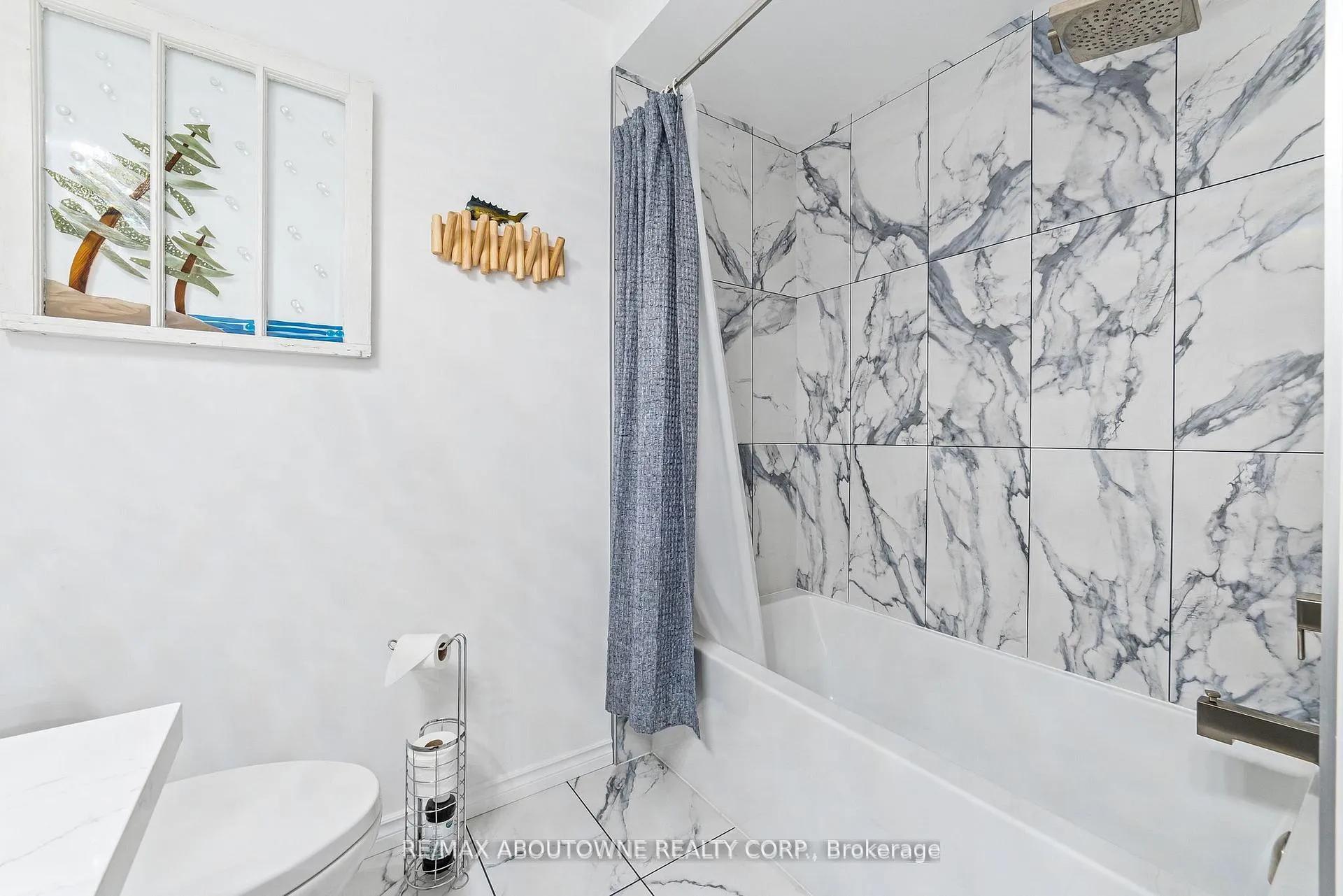 Photo 21 of Unit #3, 337 Beach Boulevard, Hamilton, Hamilton Beach — HOMEH
