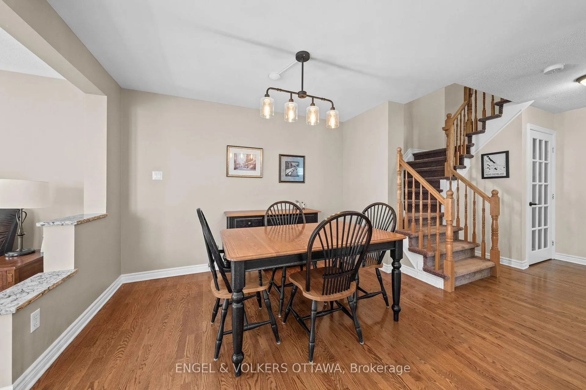 Photo 10 of 232 Deerfox Drive, Ottawa, Barrhaven - Longfields — HOMEH