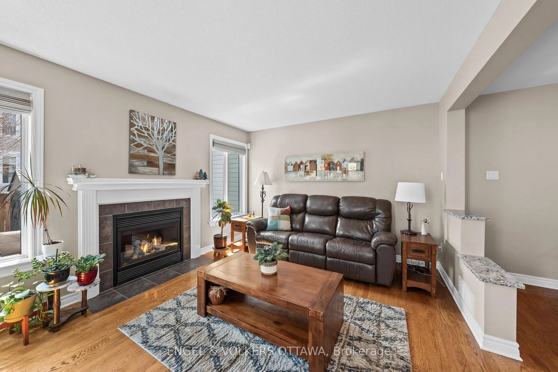 Photo 13 of 232 Deerfox Drive, Ottawa, Barrhaven - Longfields — HOMEH