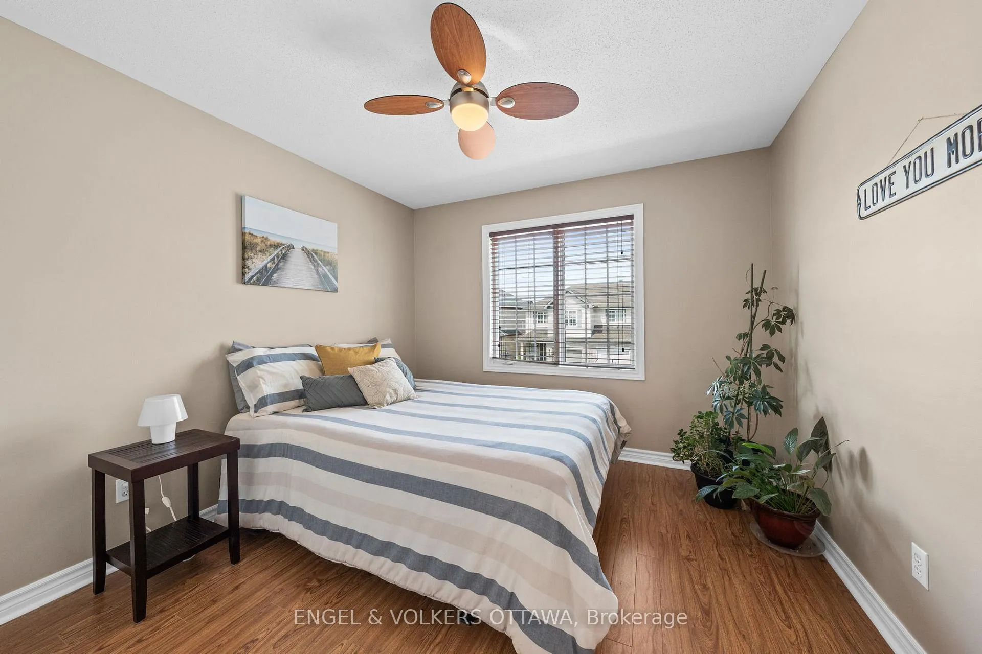 Photo 21 of 232 Deerfox Drive, Ottawa, Barrhaven - Longfields — HOMEH