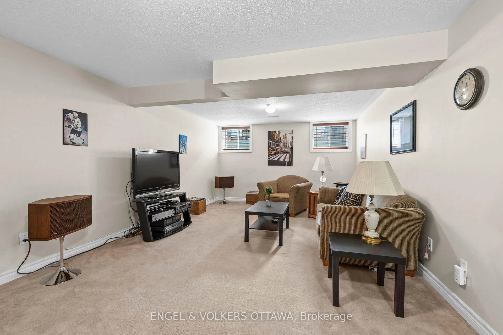 Photo 24 of 232 Deerfox Drive, Ottawa, Barrhaven - Longfields — HOMEH
