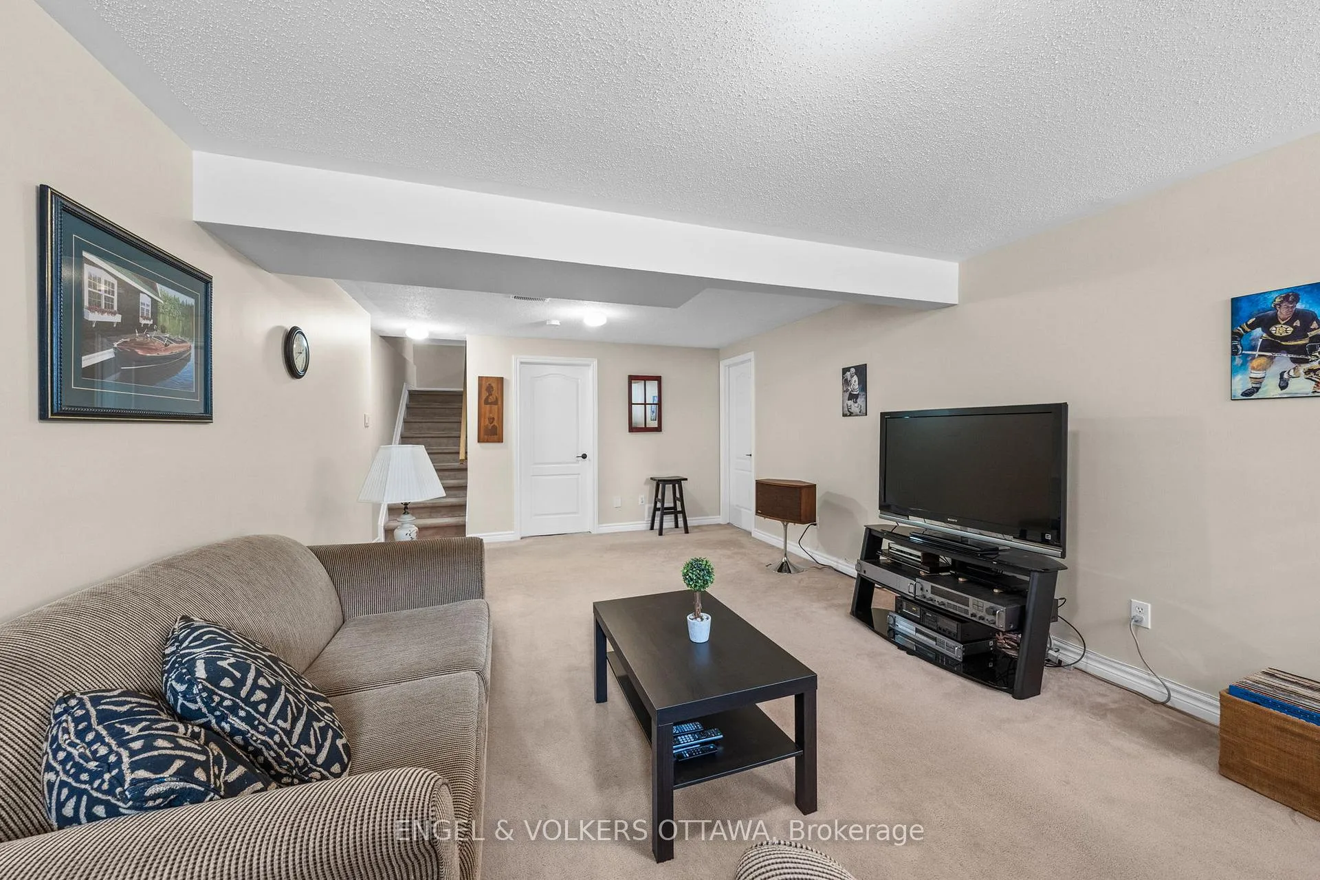 Photo 25 of 232 Deerfox Drive, Ottawa, Barrhaven - Longfields — HOMEH