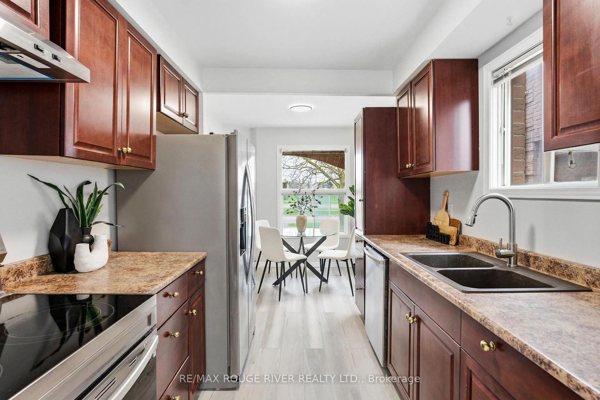 Photo 9 of 93 Chatfield Drive, Ajax, Central West — HOMEH