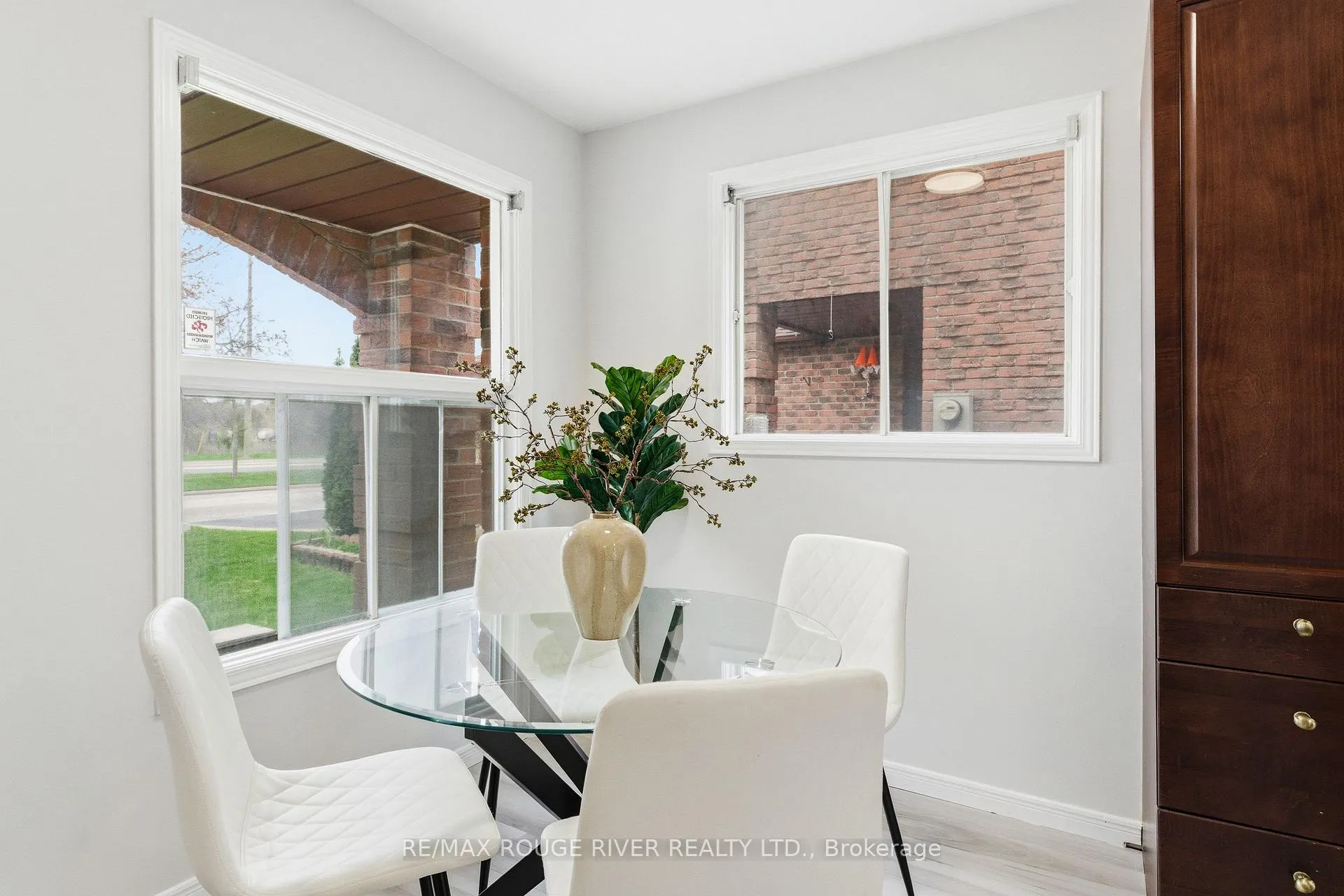Photo 12 of 93 Chatfield Drive, Ajax, Central West — HOMEH