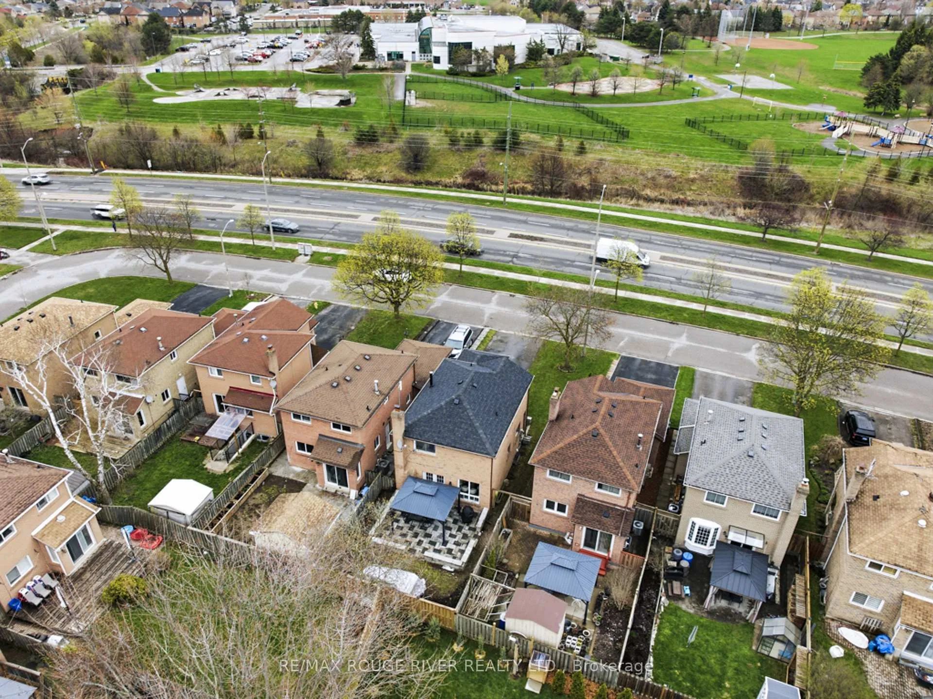 Photo 36 of 93 Chatfield Drive, Ajax, Central West — HOMEH