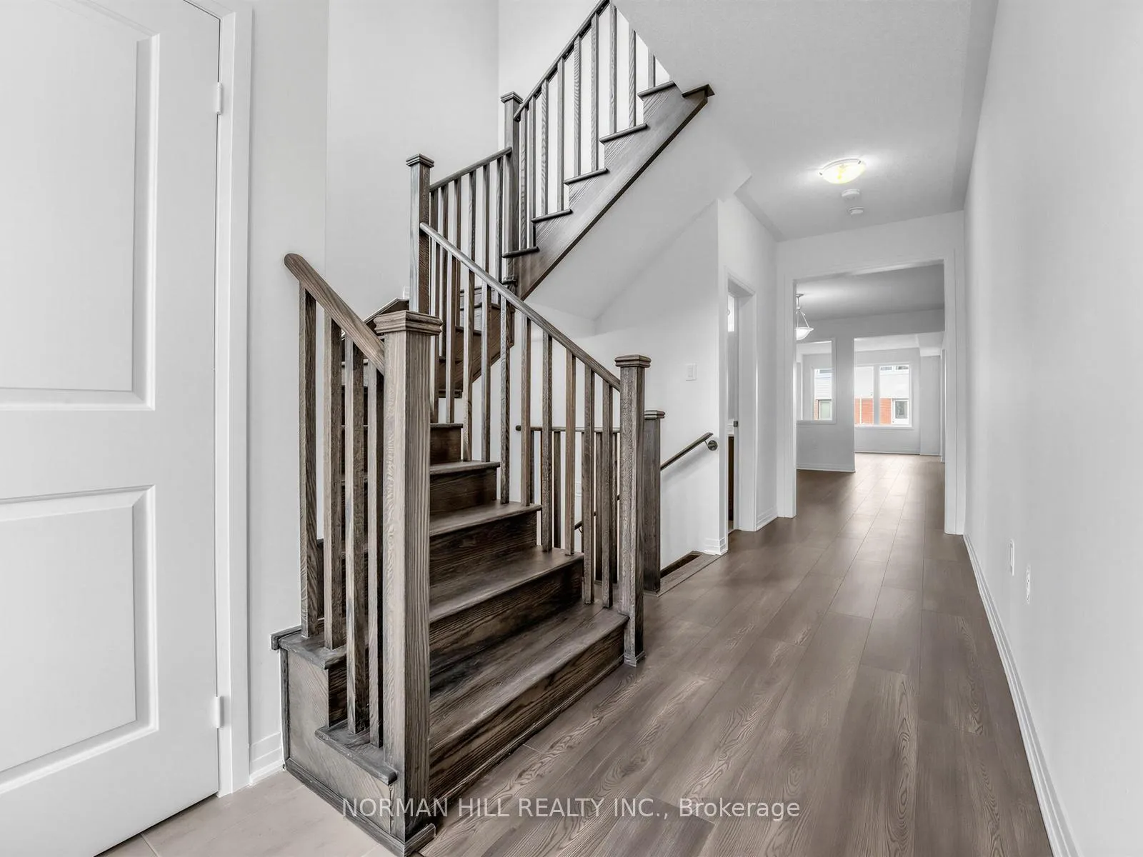 Photo 4 of 6 Guildhouse Drive, Brampton, Northwest Brampton — HOMEH