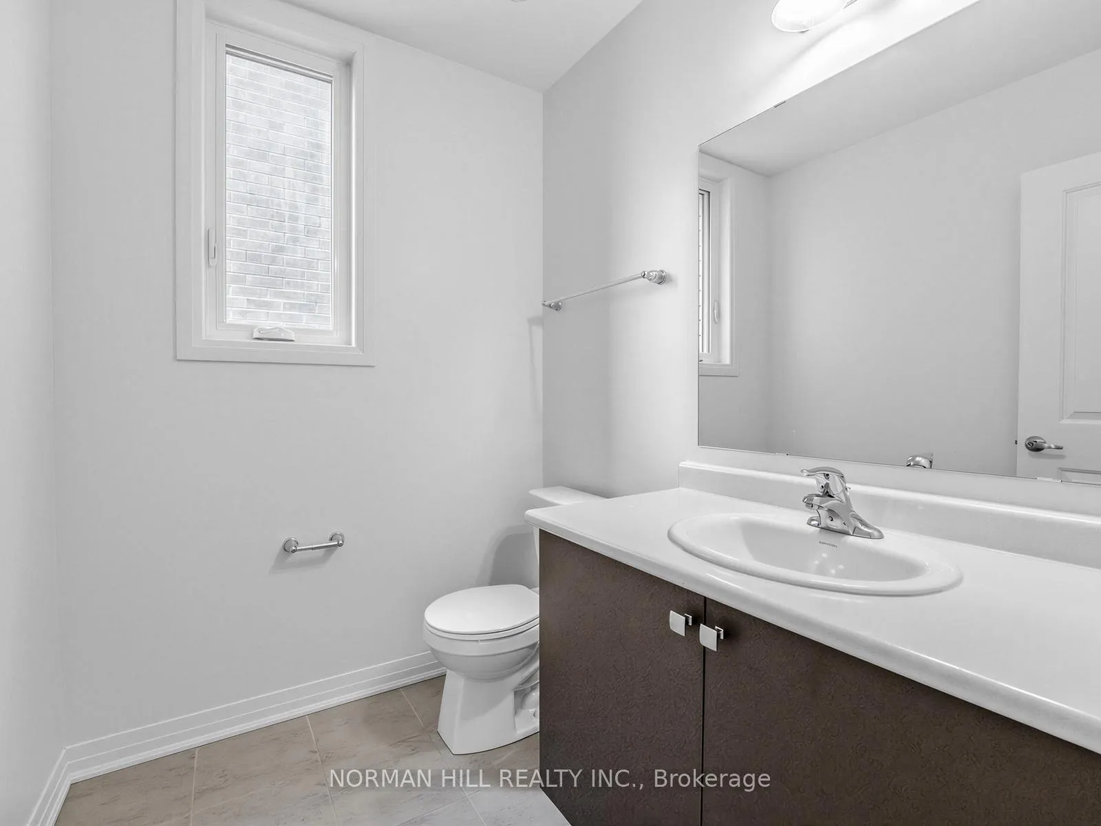 Photo 5 of 6 Guildhouse Drive, Brampton, Northwest Brampton — HOMEH