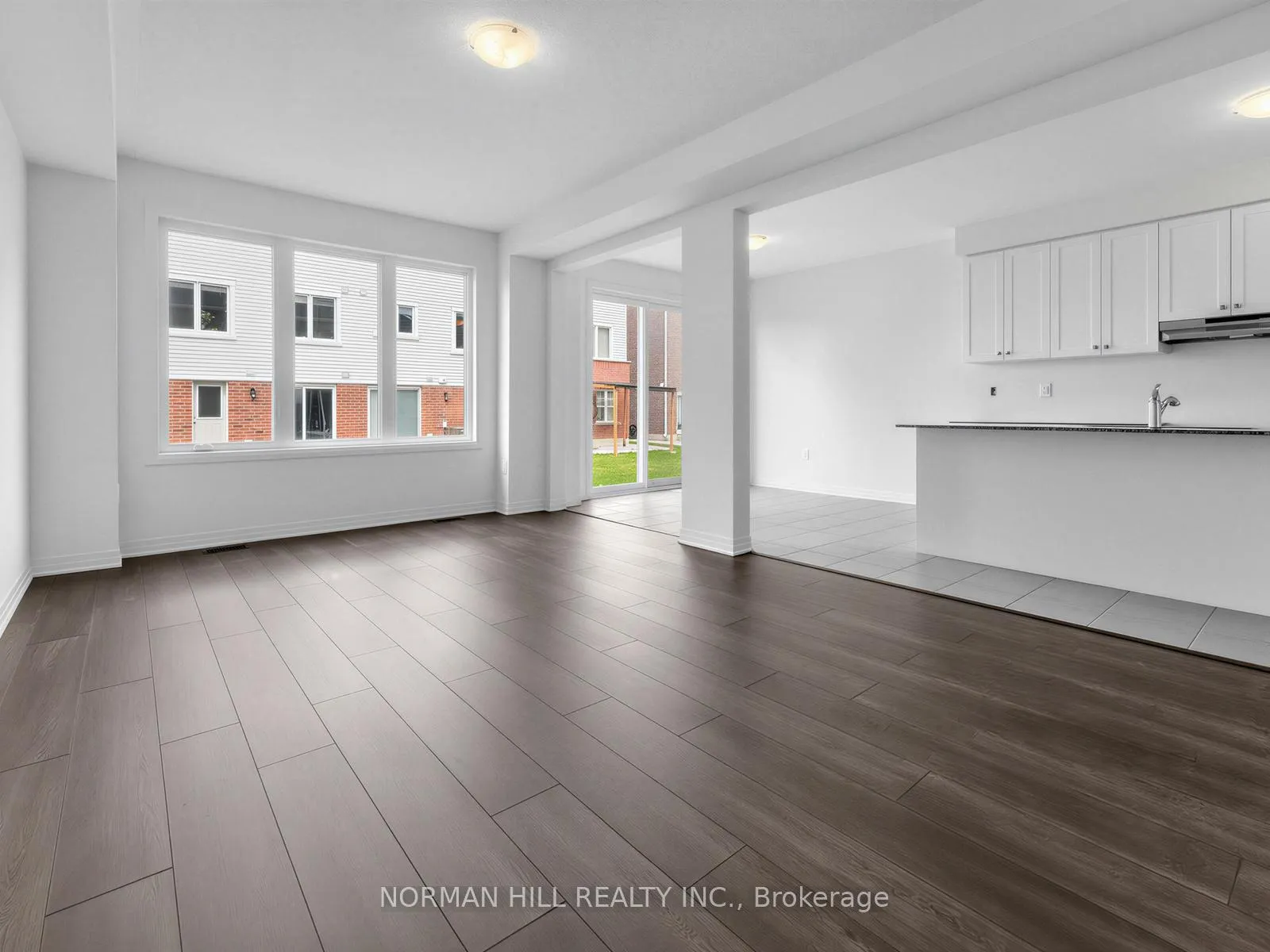 Photo 9 of 6 Guildhouse Drive, Brampton, Northwest Brampton — HOMEH