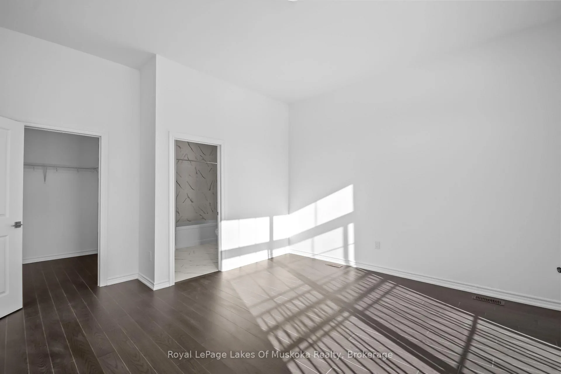 Photo 13 of 5 Turnberry Court, Bracebridge, Monck (Bracebridge) — HOMEH