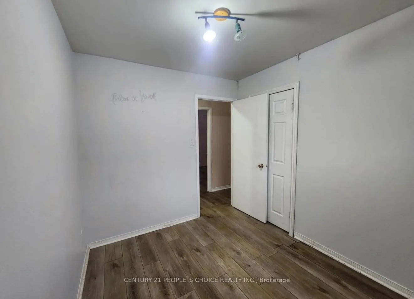 Photo 3 of 17 Seaborn Road, Brampton, Madoc — HOMEH