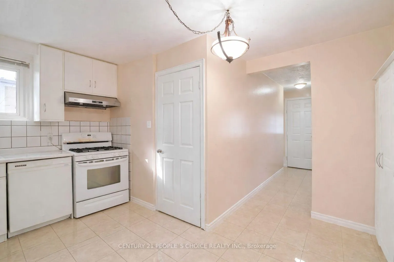 Photo 9 of 17 Seaborn Road, Brampton, Madoc — HOMEH