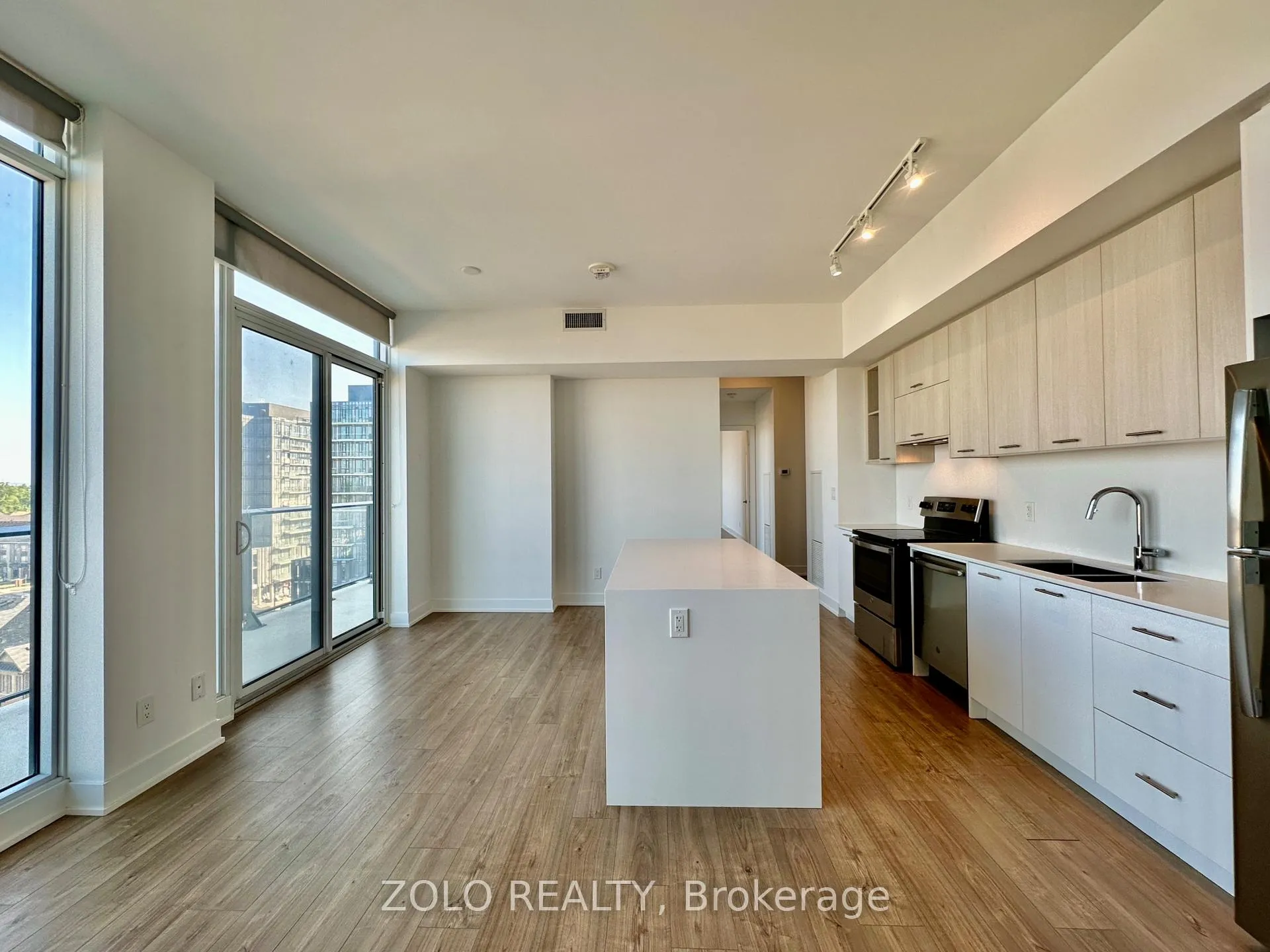 Photo 4 of Unit 809, 180 Veterans Drive, Brampton, Northwest Brampton — HOMEH