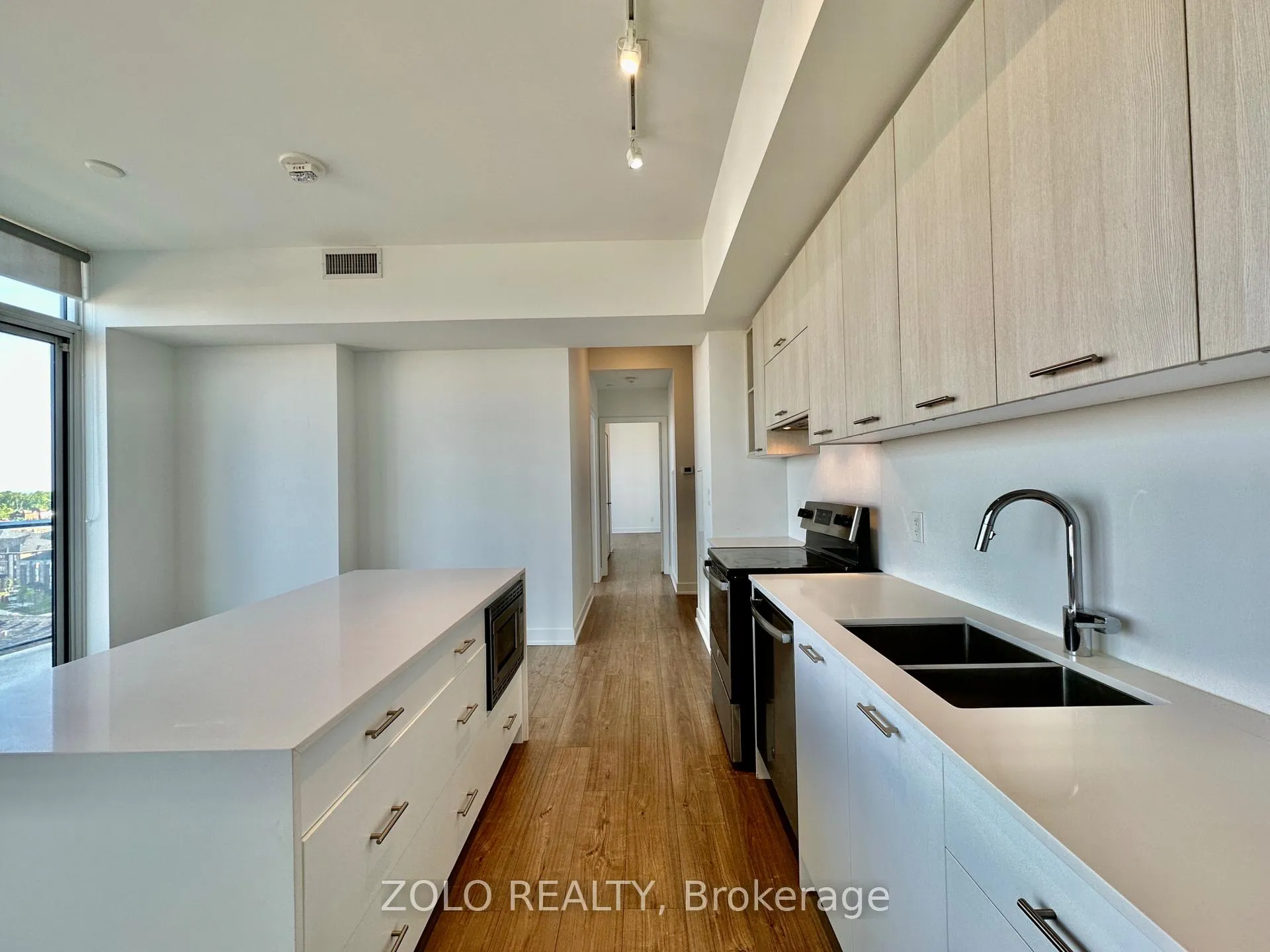Photo 6 of Unit 809, 180 Veterans Drive, Brampton, Northwest Brampton — HOMEH