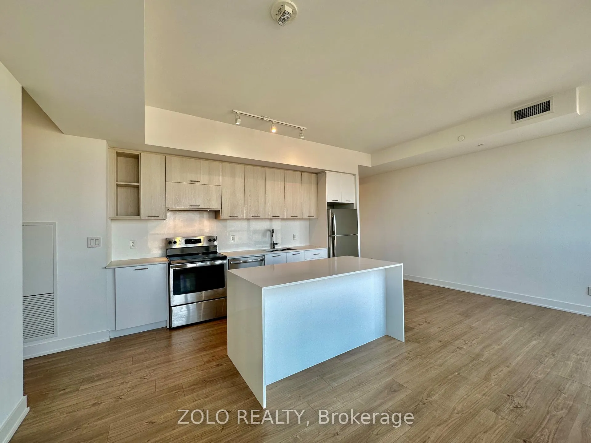 Photo 7 of Unit 809, 180 Veterans Drive, Brampton, Northwest Brampton — HOMEH