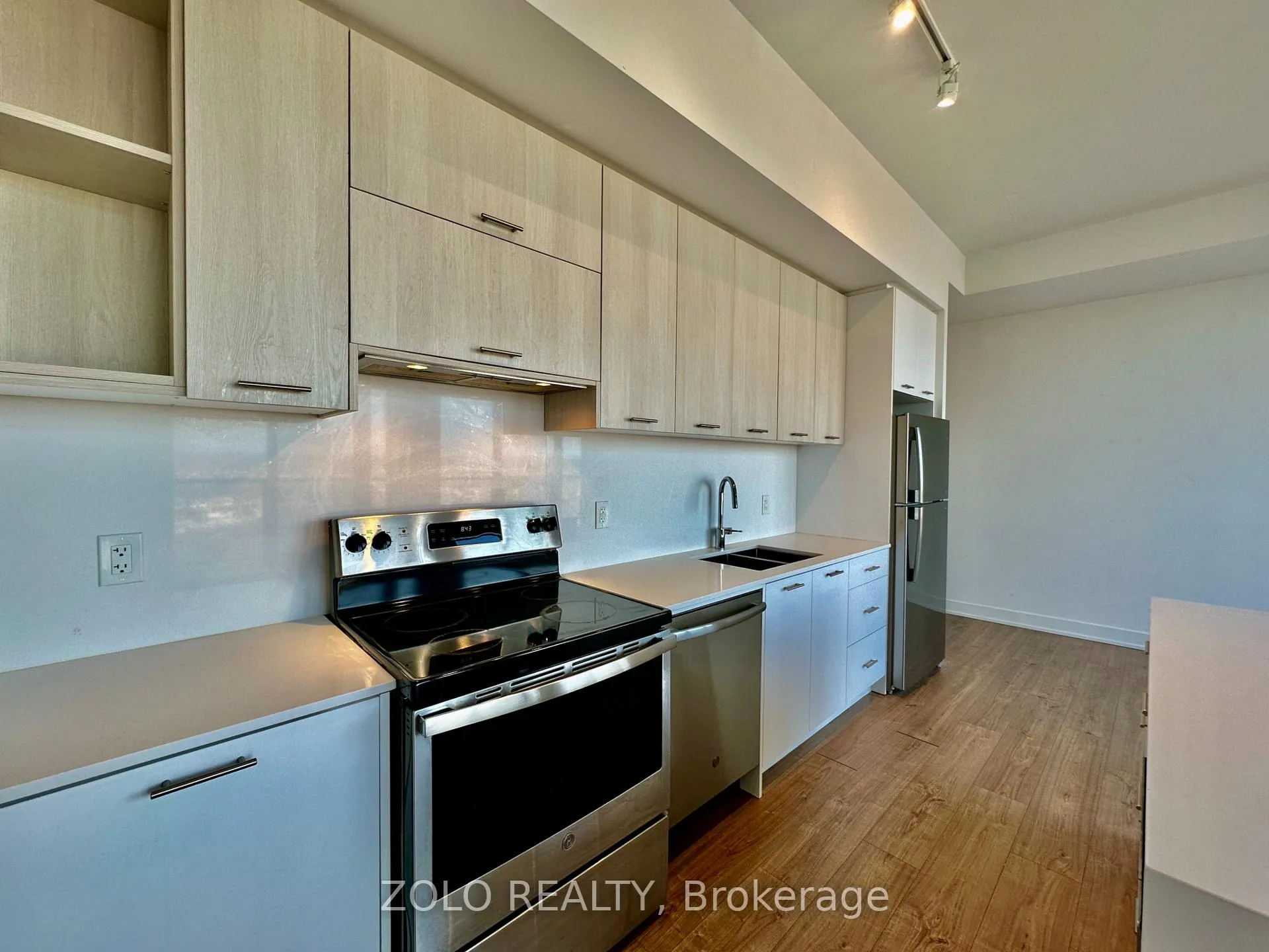 Photo 10 of Unit 809, 180 Veterans Drive, Brampton, Northwest Brampton — HOMEH