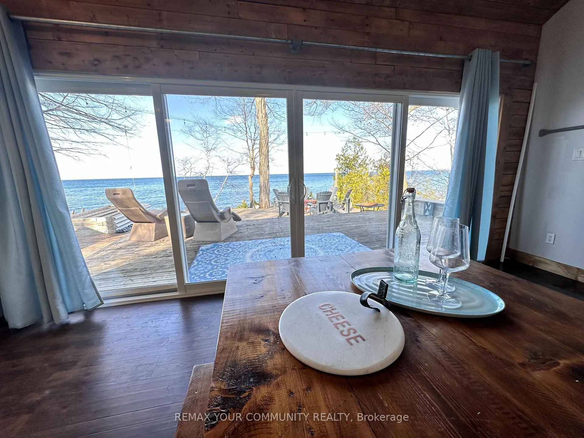 Photo 8 of 10 Fox Island, Georgina, Historic Lakeshore Communities — HOMEH