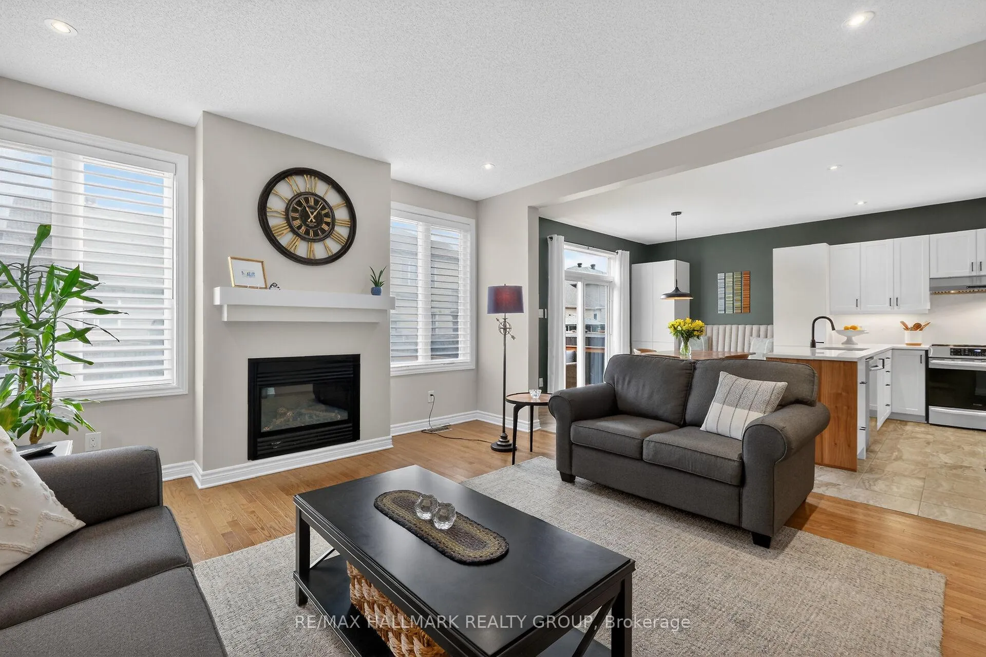 Photo 6 of 558 Genevriers Street, Ottawa, Avalon West — HOMEH