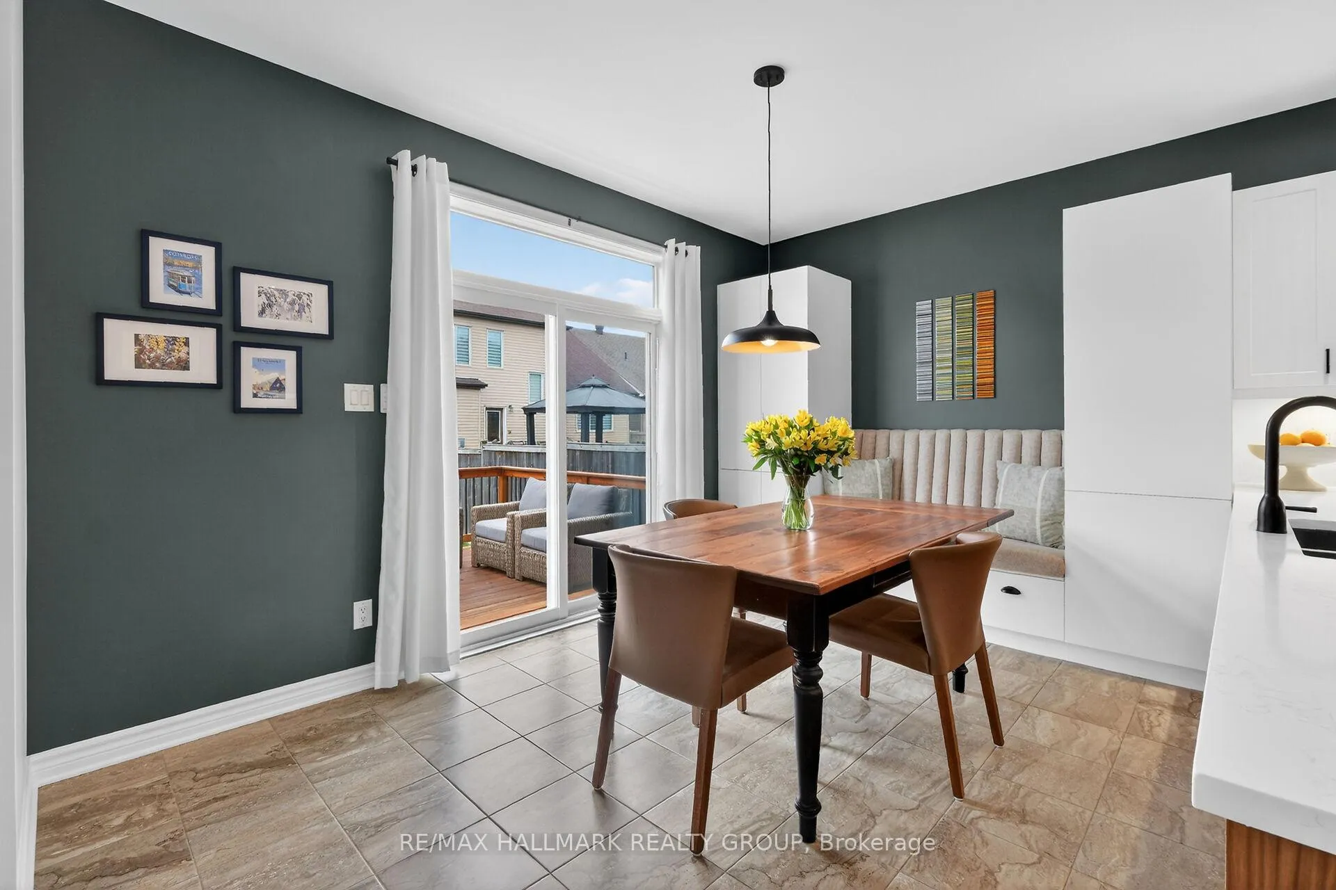 Photo 11 of 558 Genevriers Street, Ottawa, Avalon West — HOMEH