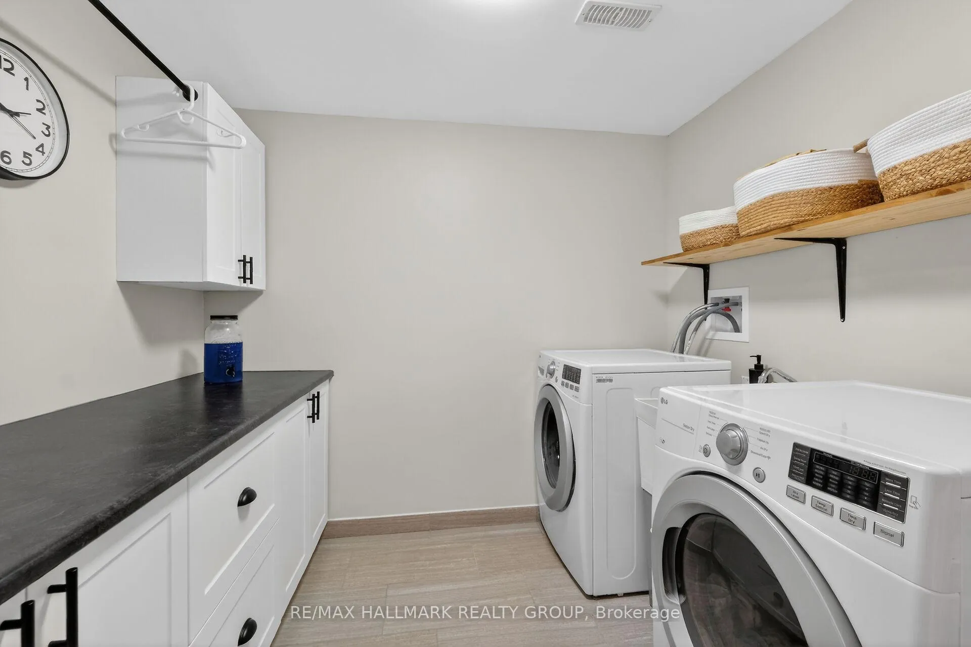Photo 29 of 558 Genevriers Street, Ottawa, Avalon West — HOMEH