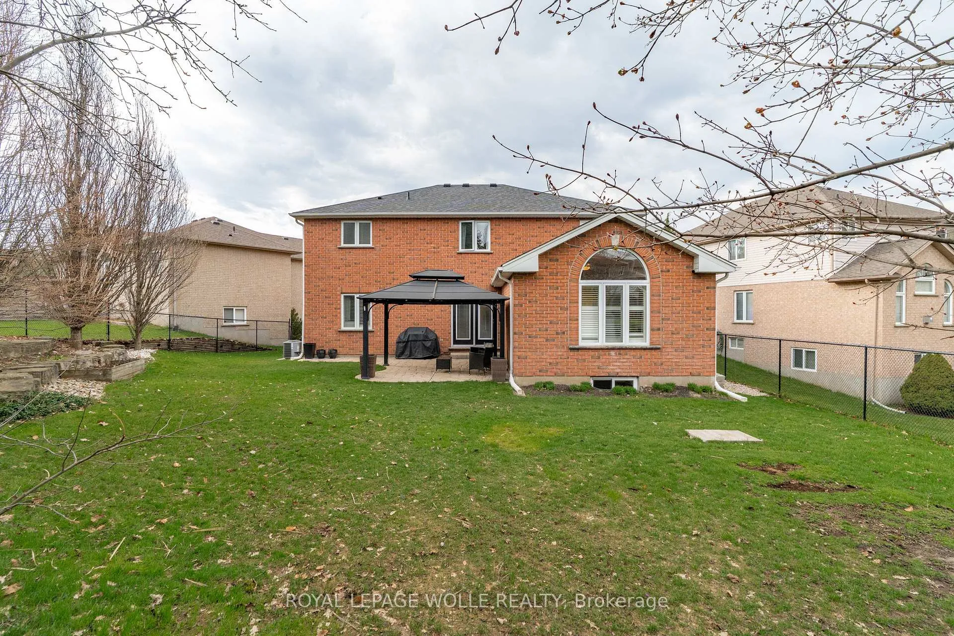 Photo 45 of 43 Ardwood Place, Kitchener — HOMEH
