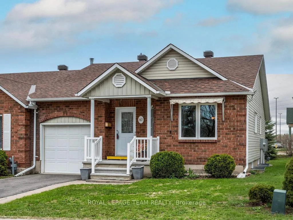 Photo 2 of 87 Napoleon Street, Carleton Place — HOMEH