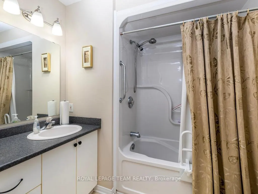 Photo 20 of 87 Napoleon Street, Carleton Place — HOMEH
