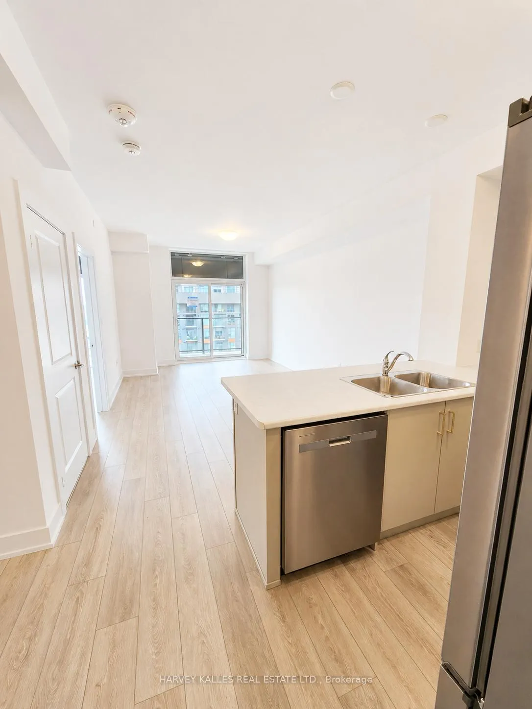 Photo 11 of Unit 431, 460 Dundas Street W, Hamilton, Waterdown — HOMEH