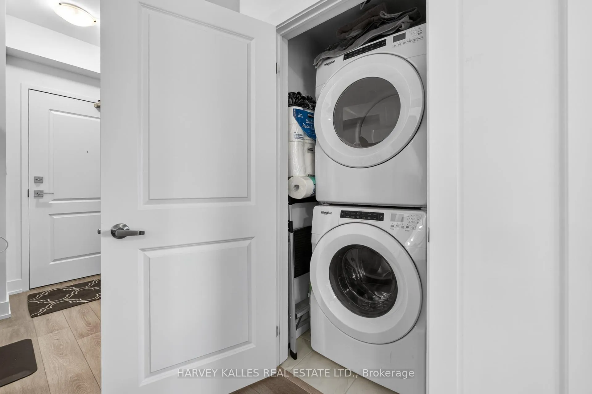 Photo 18 of Unit 431, 460 Dundas Street W, Hamilton, Waterdown — HOMEH