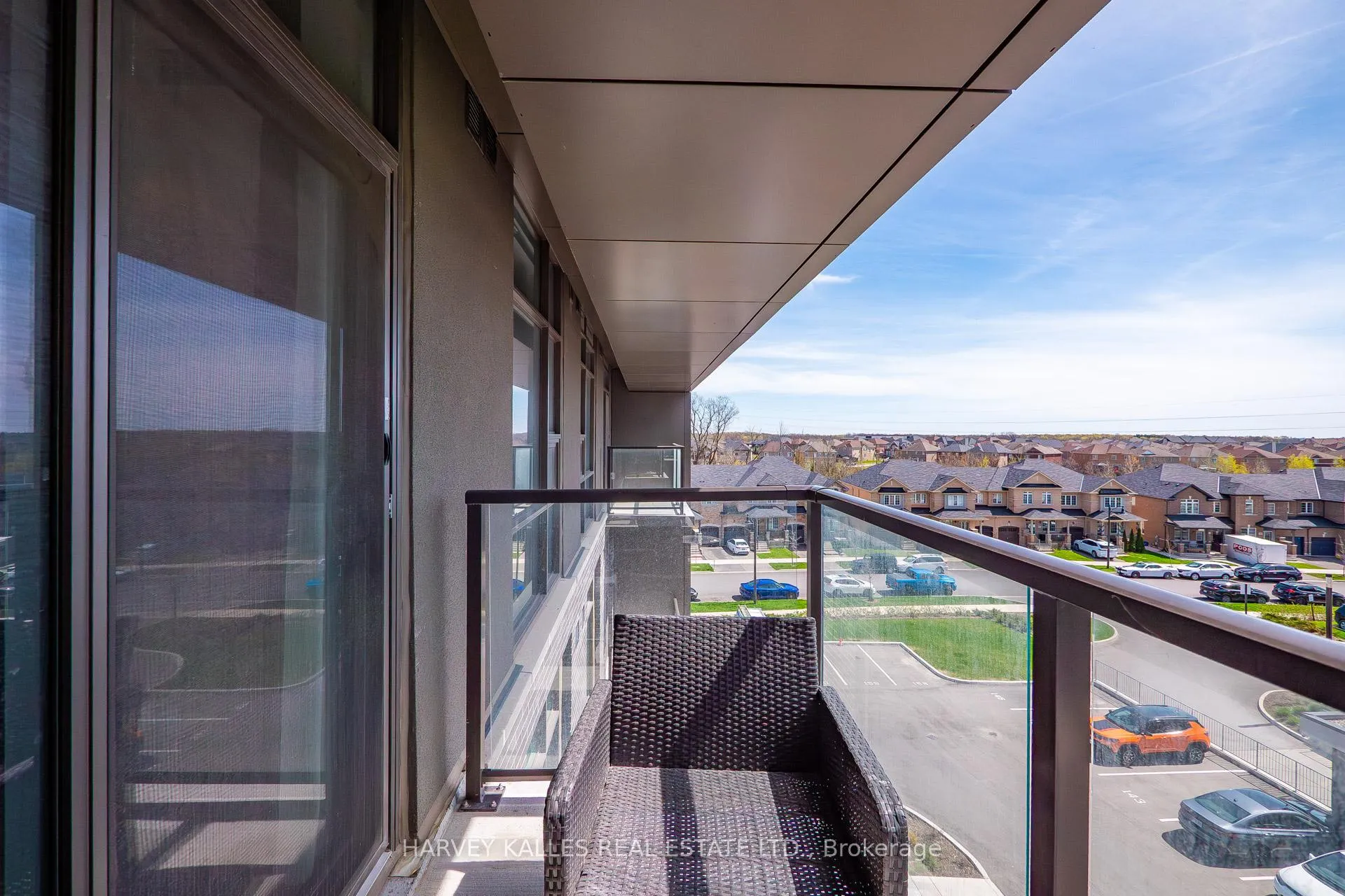 Photo 19 of Unit 431, 460 Dundas Street W, Hamilton, Waterdown — HOMEH
