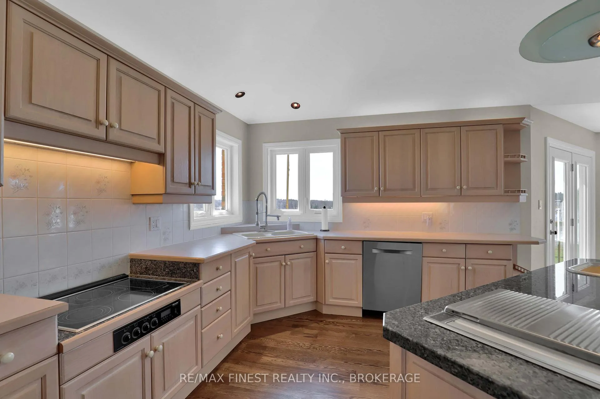 Photo 12 of 3525 Burnt Hills Road, Kingston, City North of 401 — HOMEH