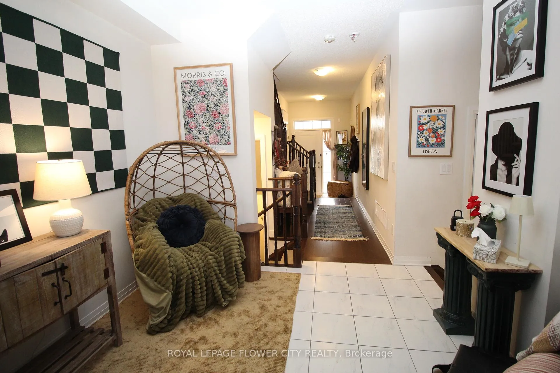 Photo 7 of 4060 Maitland Street, Lincoln, Beamsville — HOMEH