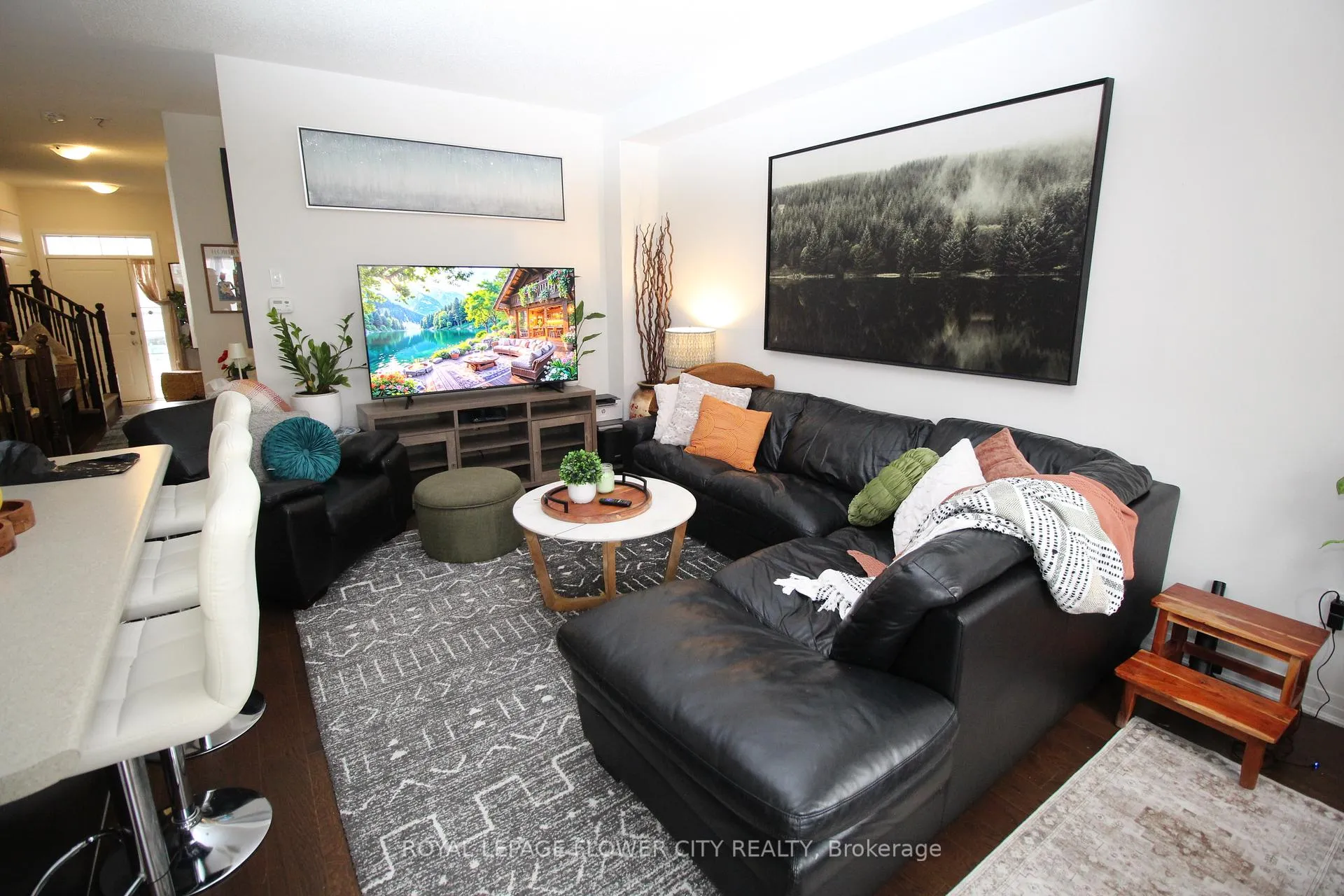 Photo 14 of 4060 Maitland Street, Lincoln, Beamsville — HOMEH