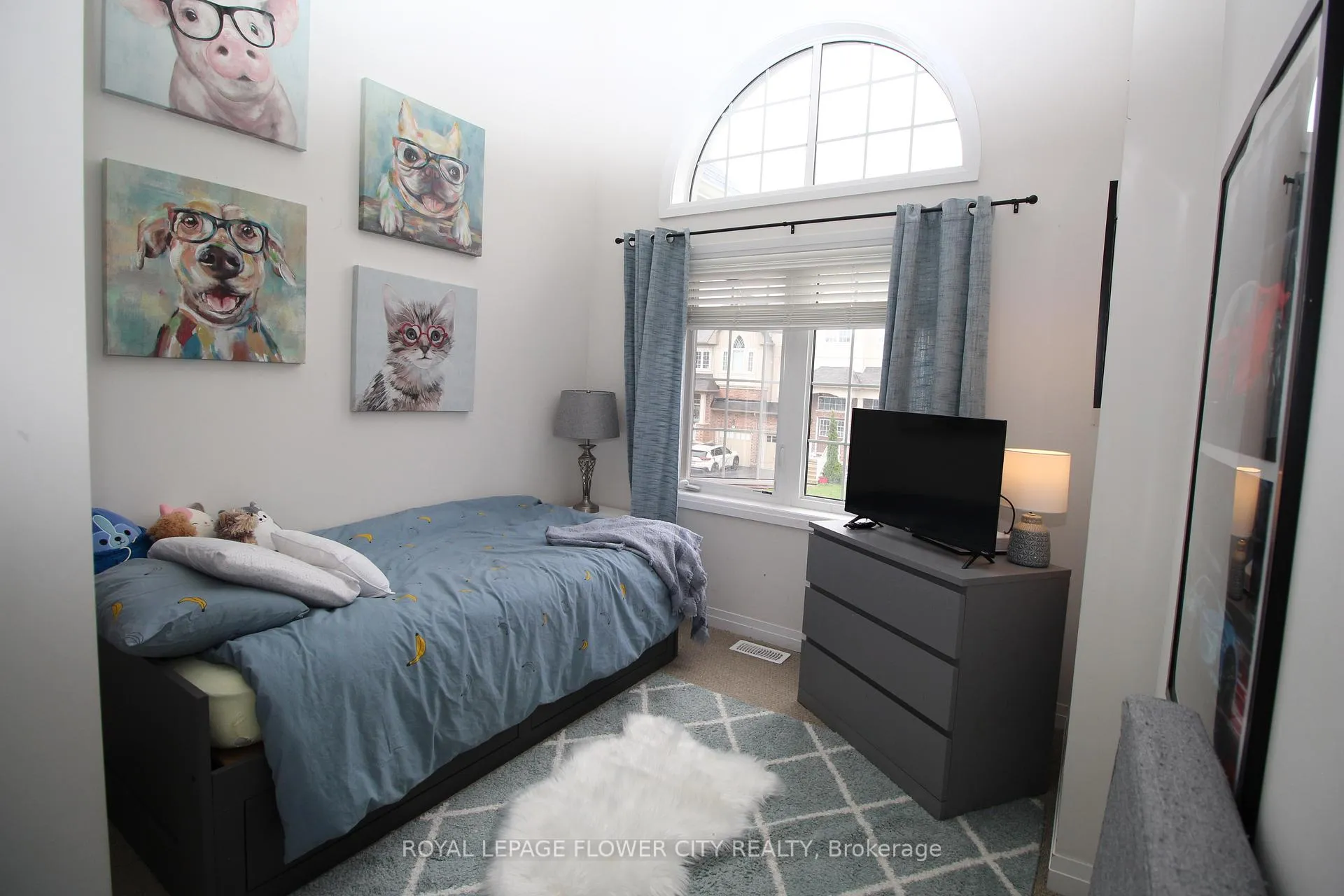 Photo 18 of 4060 Maitland Street, Lincoln, Beamsville — HOMEH