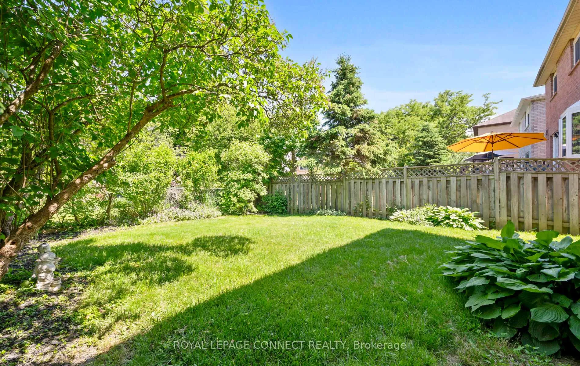 Photo 29 of 57 Daniels Crescent, Ajax, Central West — HOMEH