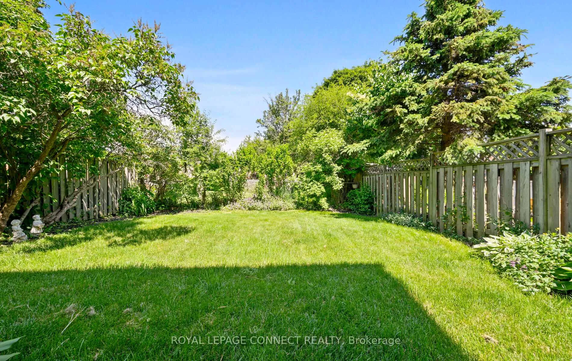 Photo 30 of 57 Daniels Crescent, Ajax, Central West — HOMEH