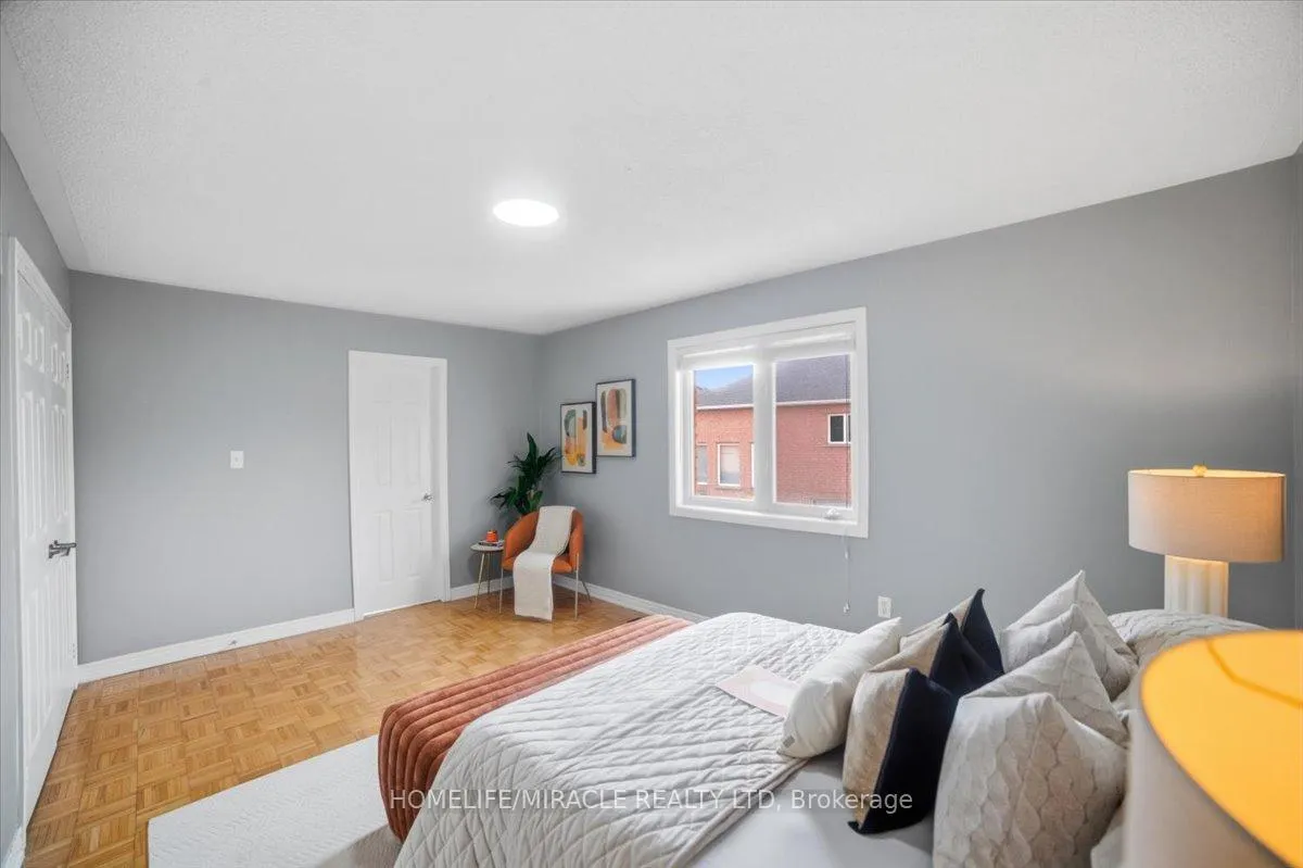 Photo 24 of 6 Prima Vista Court, Brampton, Fletcher's Meadow — HOMEH