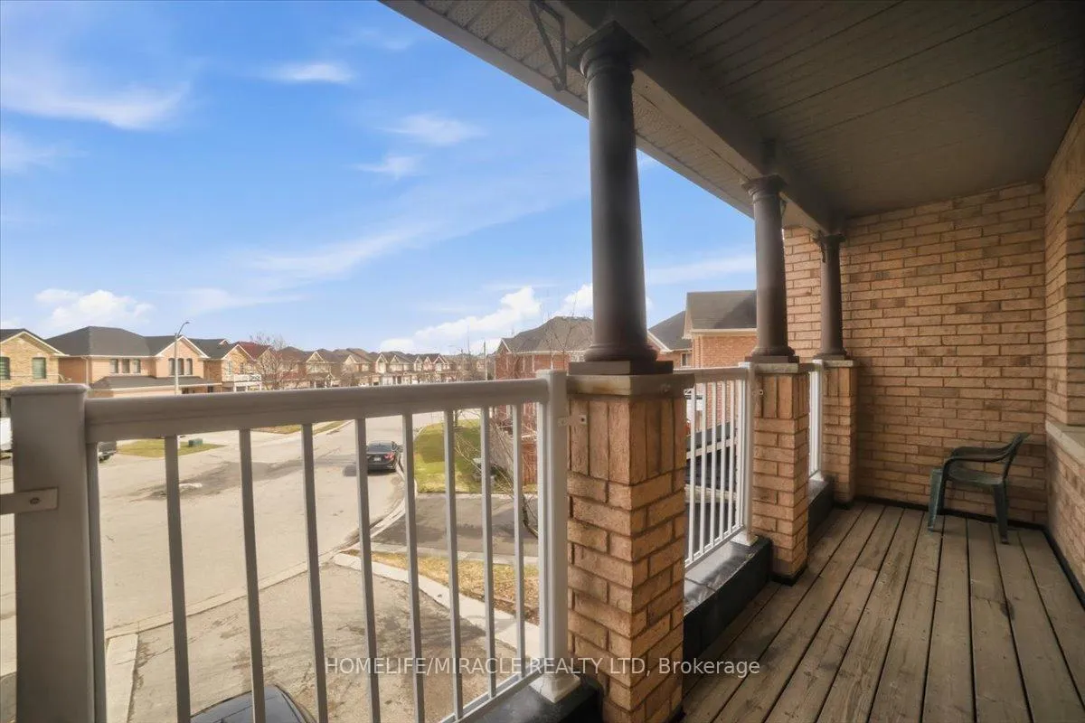 Photo 35 of 6 Prima Vista Court, Brampton, Fletcher's Meadow — HOMEH