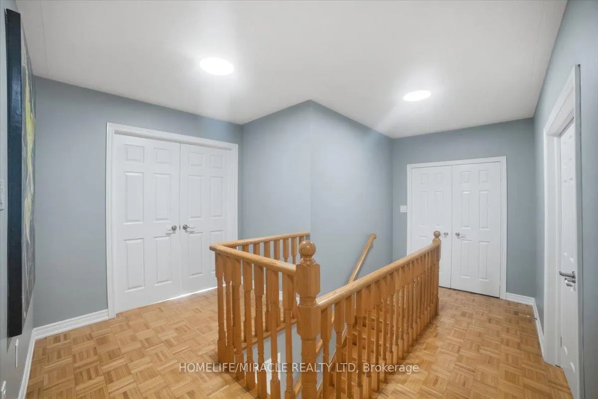 Photo 36 of 6 Prima Vista Court, Brampton, Fletcher's Meadow — HOMEH