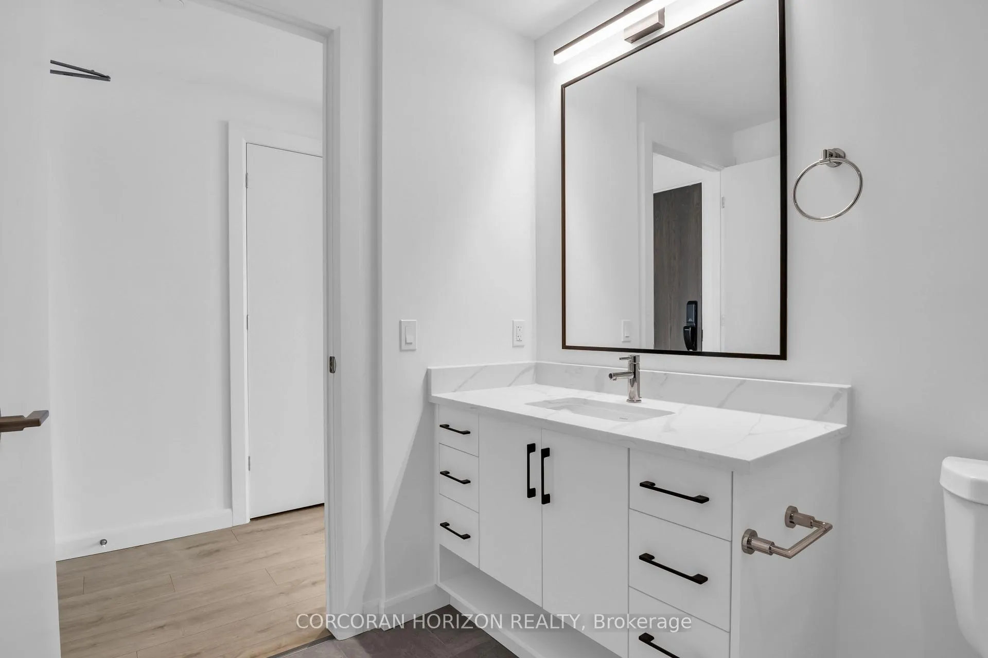 Photo 19 of Unit 1011, 741 King Street, Kitchener, KW Hospital — HOMEH