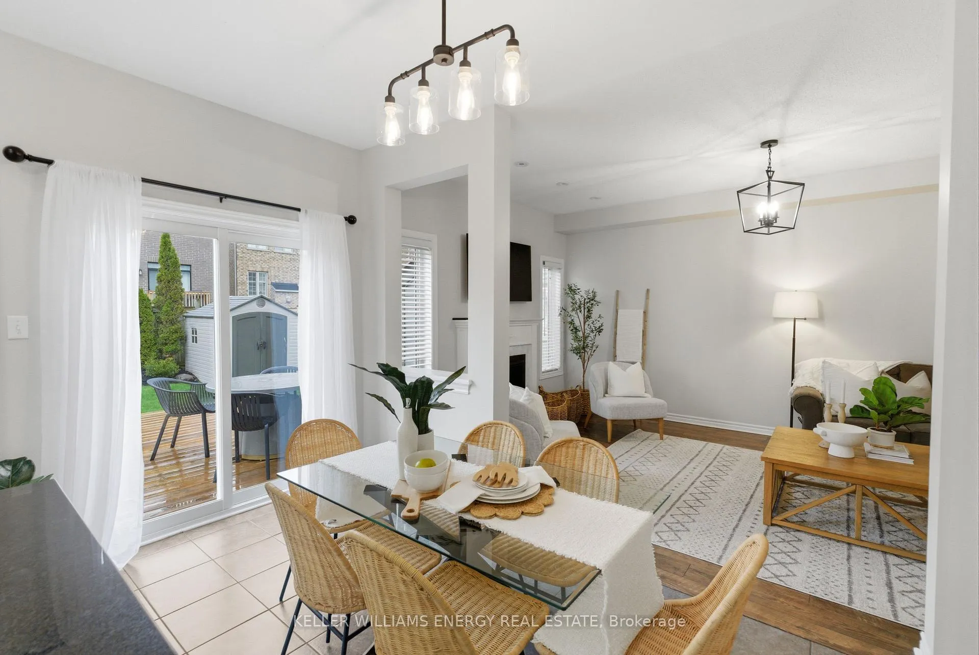 Photo 14 of 130 Buttonshaw Street, Clarington, Bowmanville — HOMEH