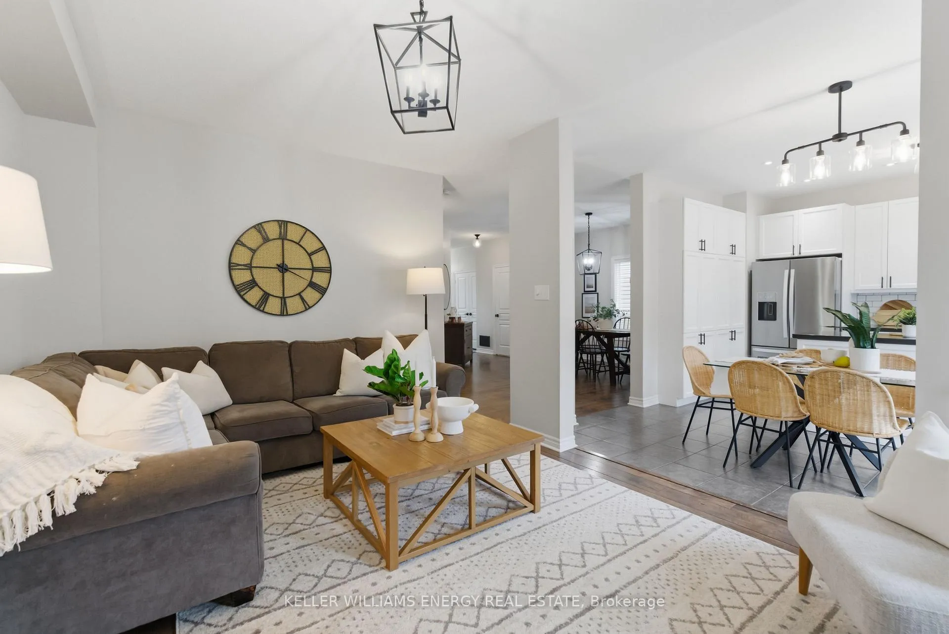 Photo 19 of 130 Buttonshaw Street, Clarington, Bowmanville — HOMEH