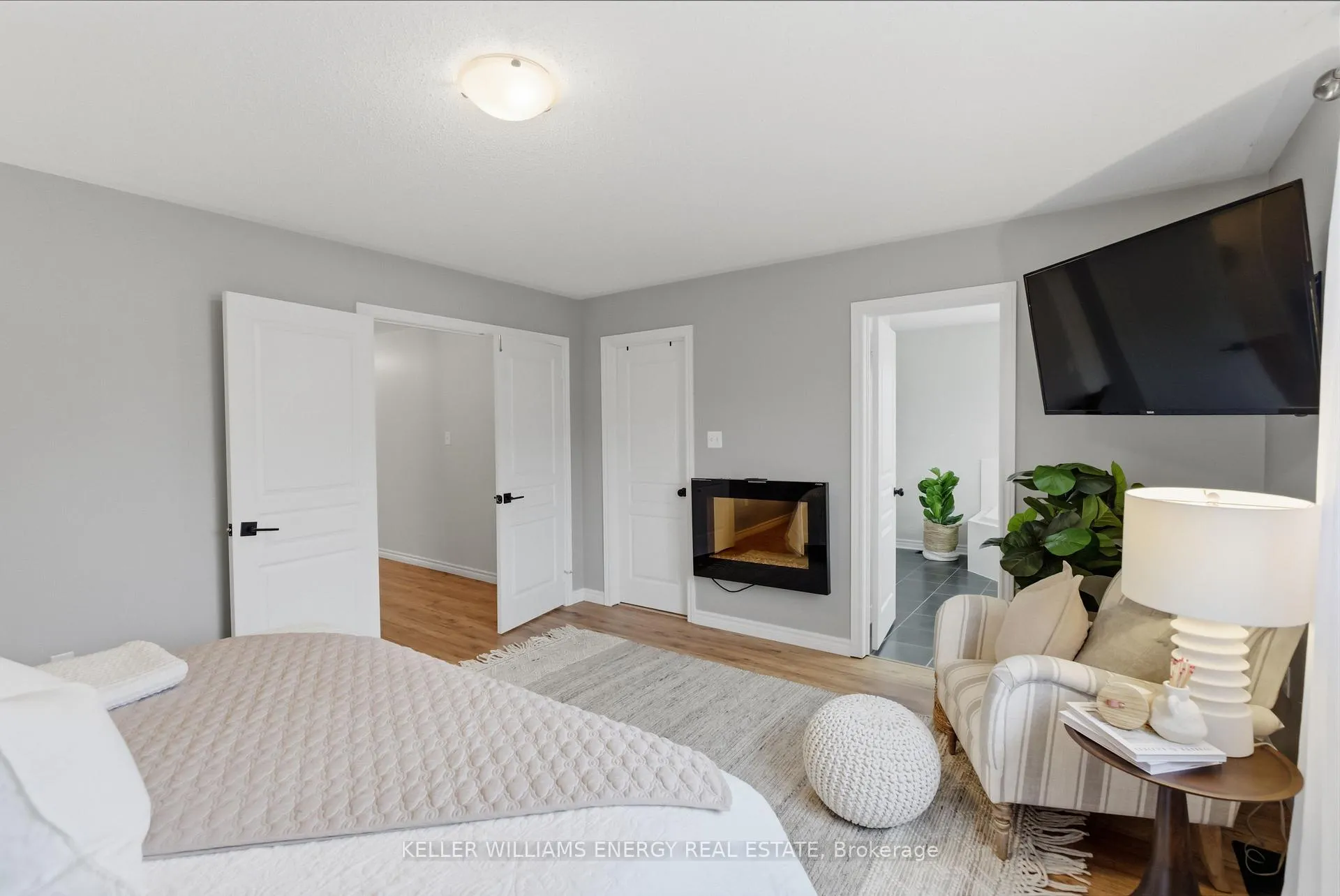 Photo 24 of 130 Buttonshaw Street, Clarington, Bowmanville — HOMEH