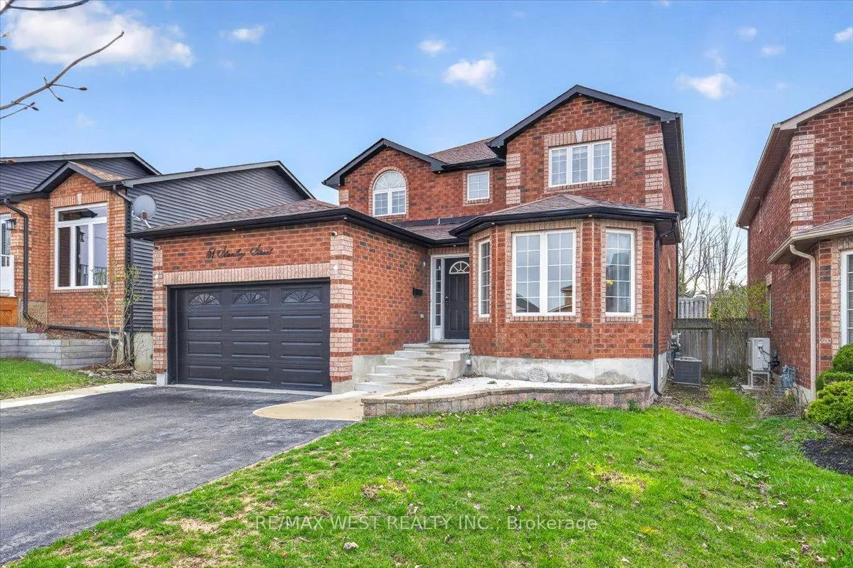 Photo 2 of 51 Stanley Street, Barrie, East Bayfield — HOMEH