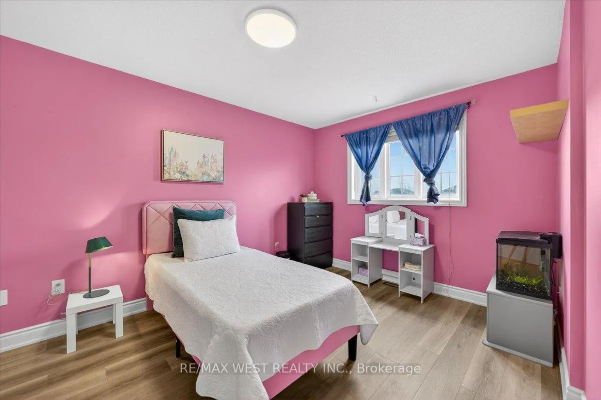 Photo 34 of 51 Stanley Street, Barrie, East Bayfield — HOMEH