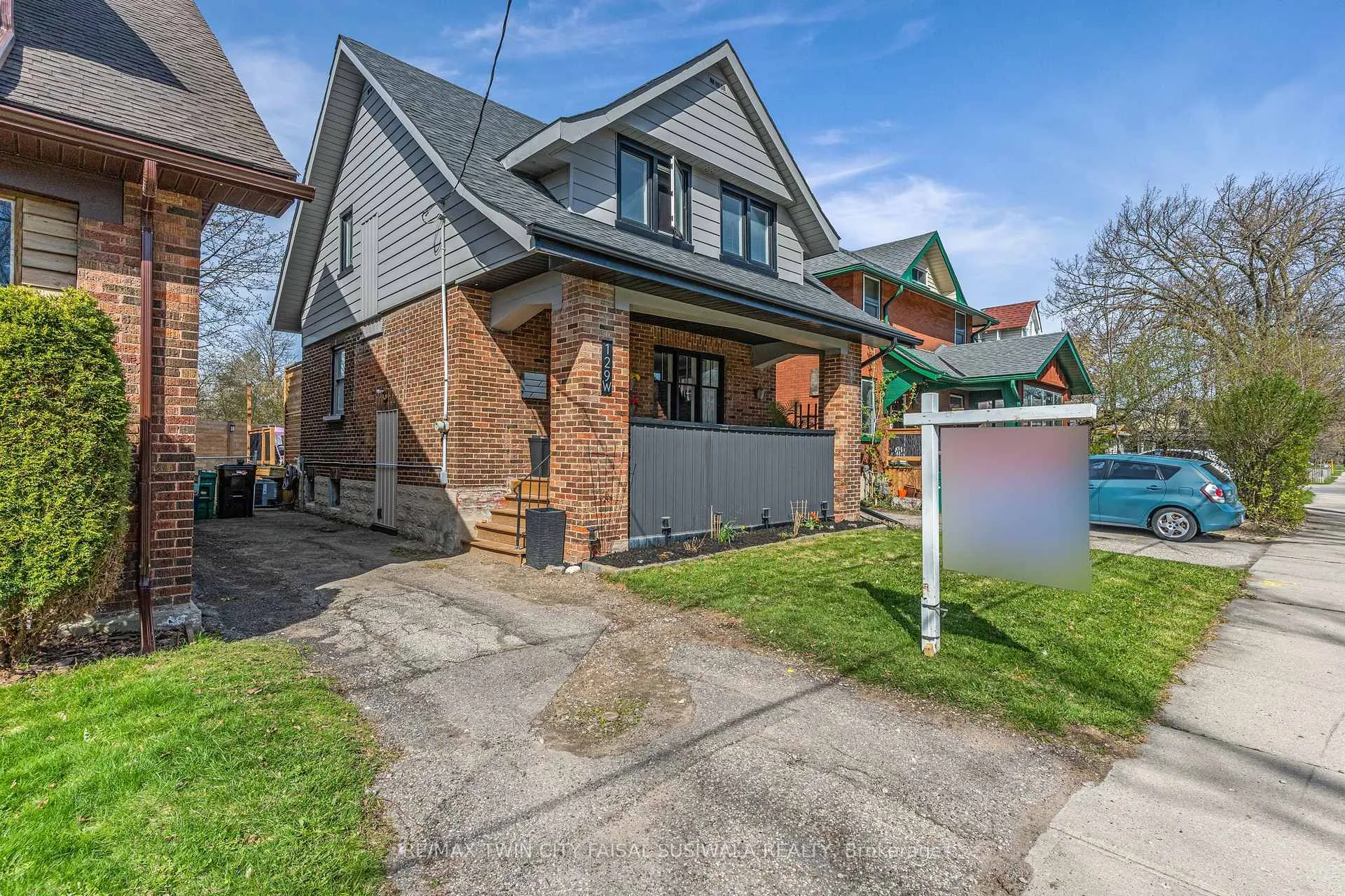 Photo 2 of 129 Ahrens Street W, Kitchener — HOMEH