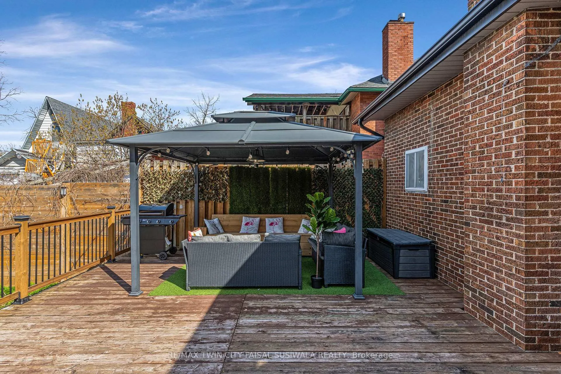 Photo 6 of 129 Ahrens Street W, Kitchener — HOMEH