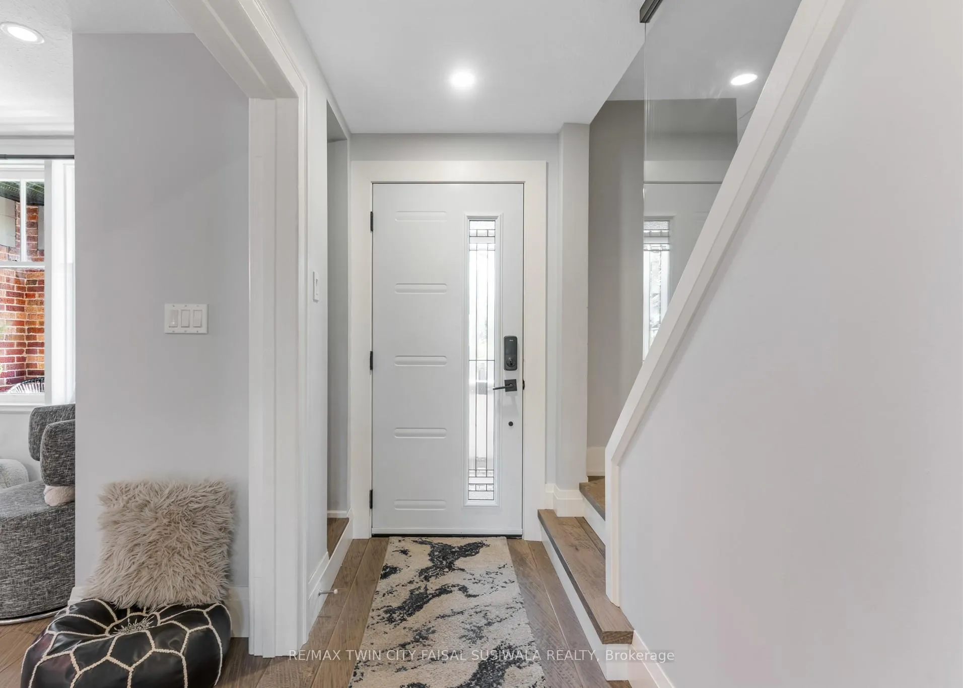 Photo 10 of 129 Ahrens Street W, Kitchener — HOMEH